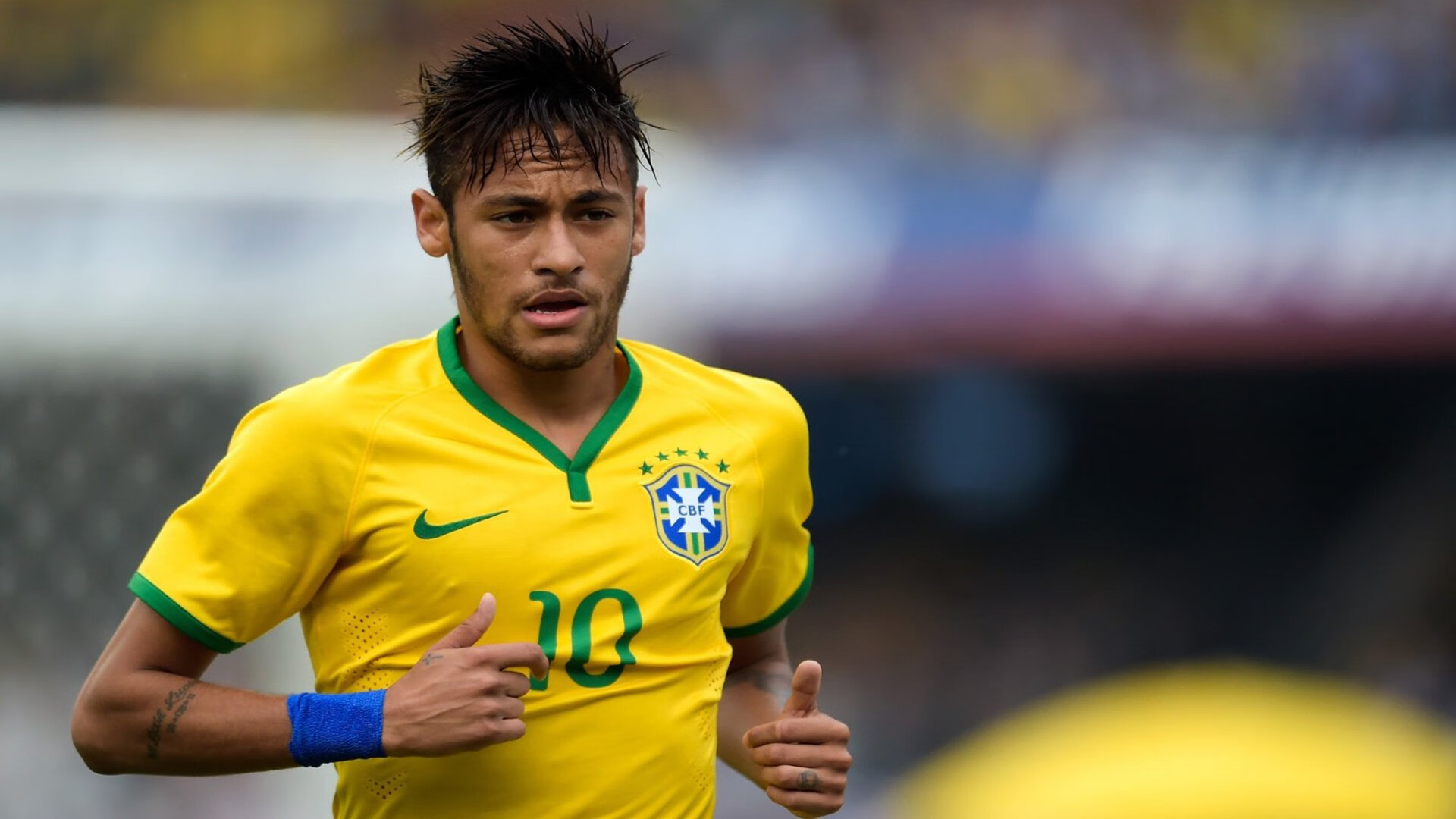 全国青少年迷你足球联赛吸引广泛关注,全国青少年足球赛事